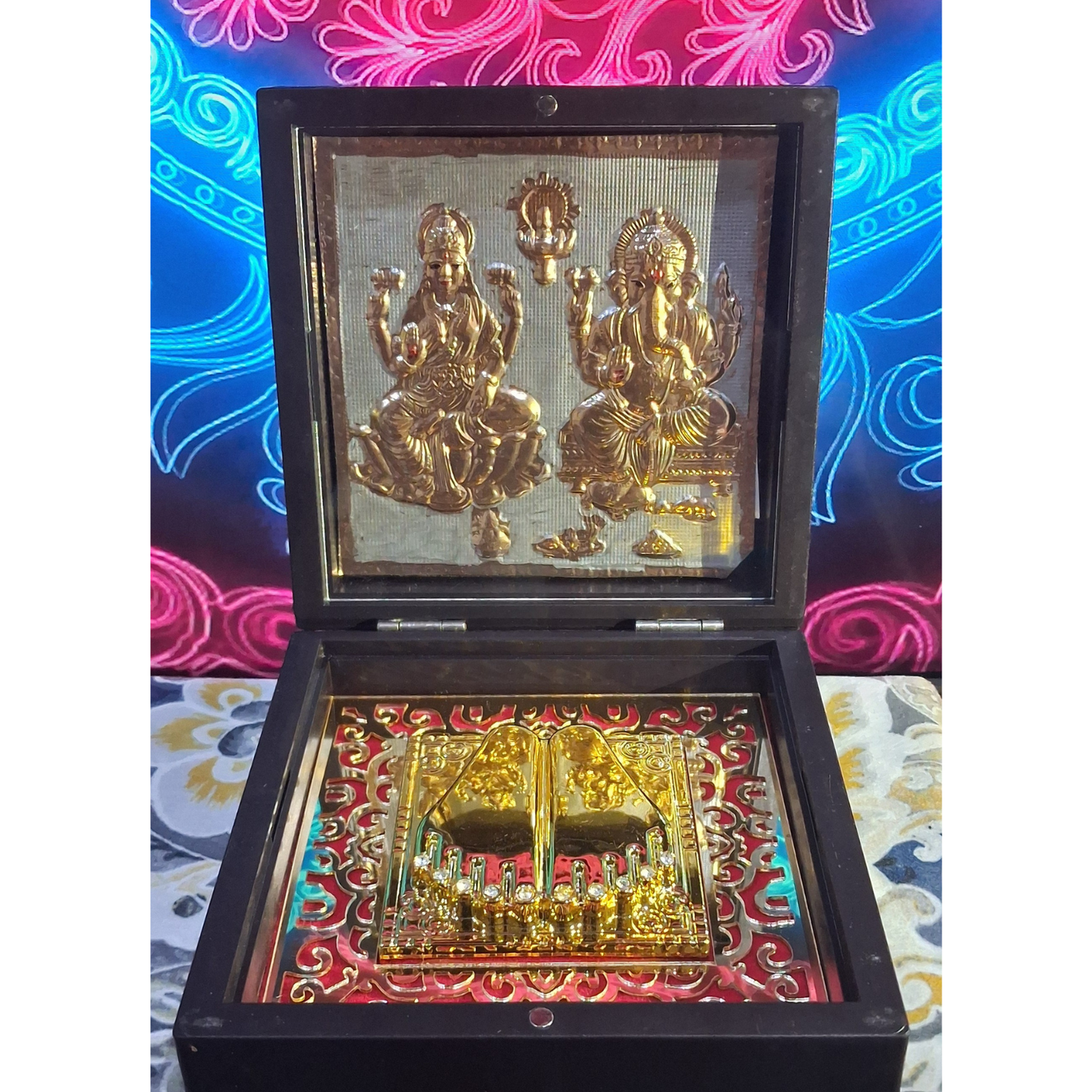 Lakshmi Ganesh Ji Gold-Plated Idol Frame on Silver Base with Charan Paduka – Premium Divine Brown Case