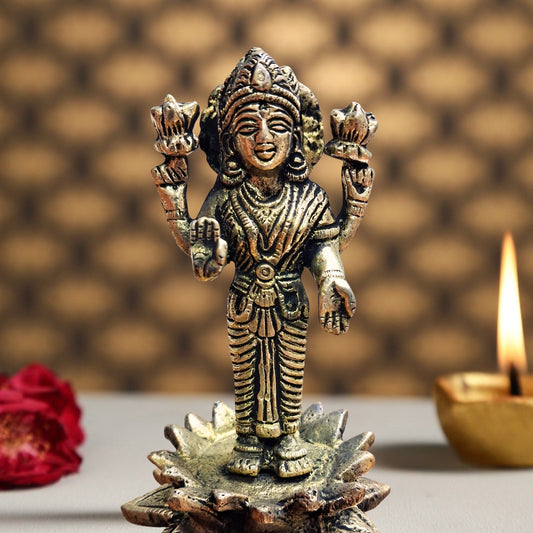 Brass Goddess Lakshmi Idol on Lotus – Antique Finish Maa Laxmi Murti for Pooja, Wealth & Prosperity