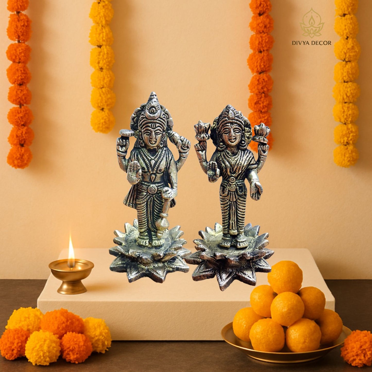 Brass Lakshmi Narayan Idols on Lotus Base – Handmade Vishnu & Lakshmi Statue Set | Puja Home Temple Decor